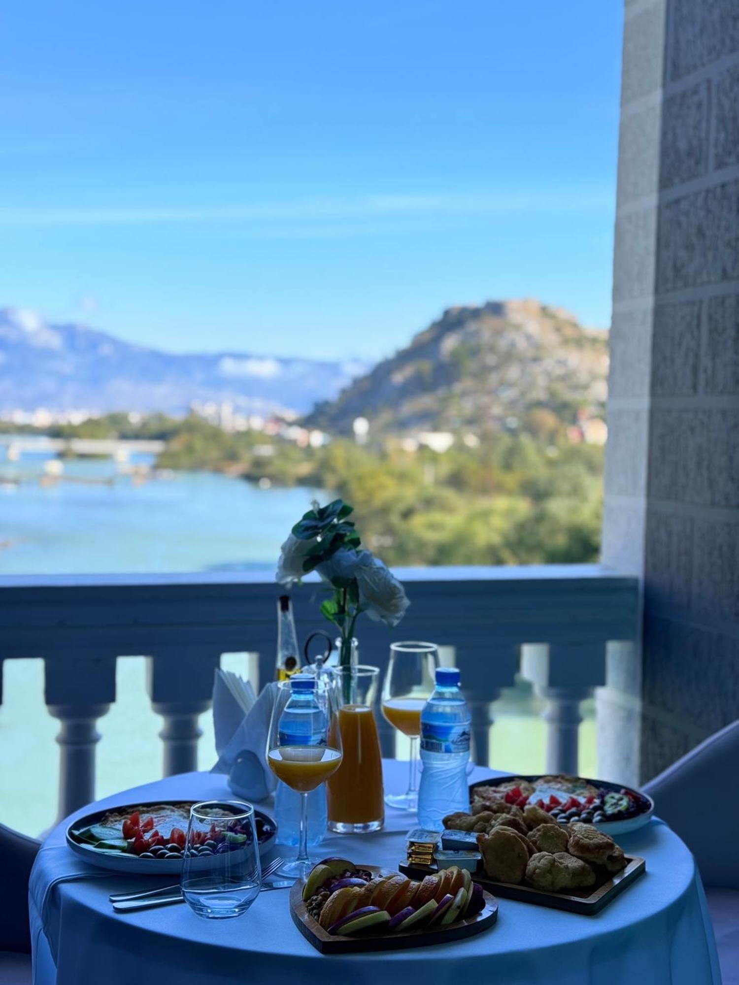 Prince Of Lake Hotel Shkodër Eksteriør bilde