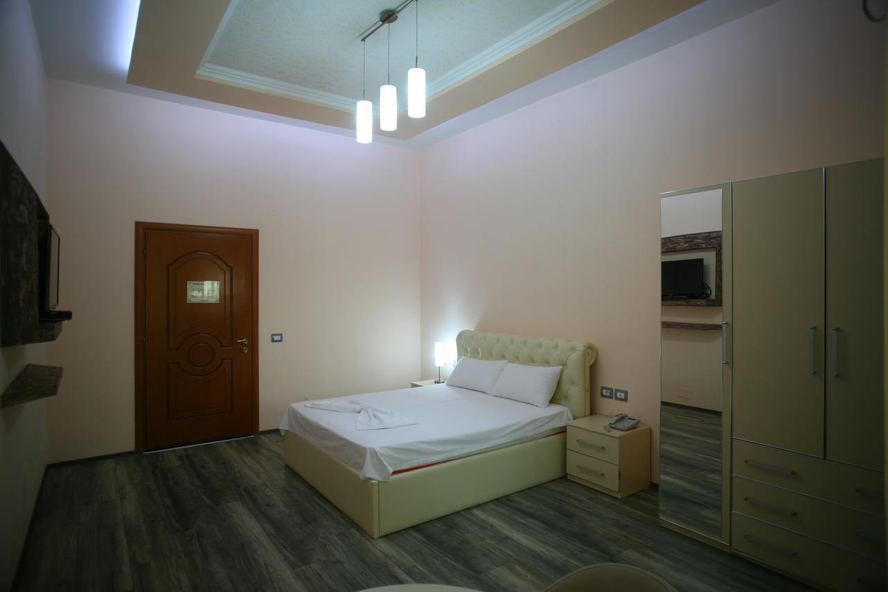 Prince Of Lake Hotel Shkodër Eksteriør bilde