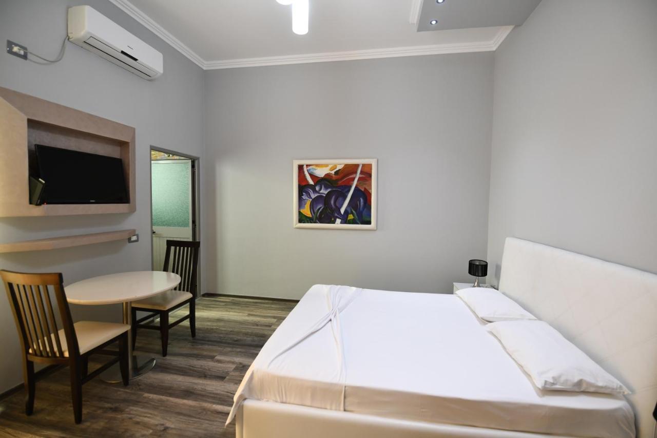 Prince Of Lake Hotel Shkodër Eksteriør bilde